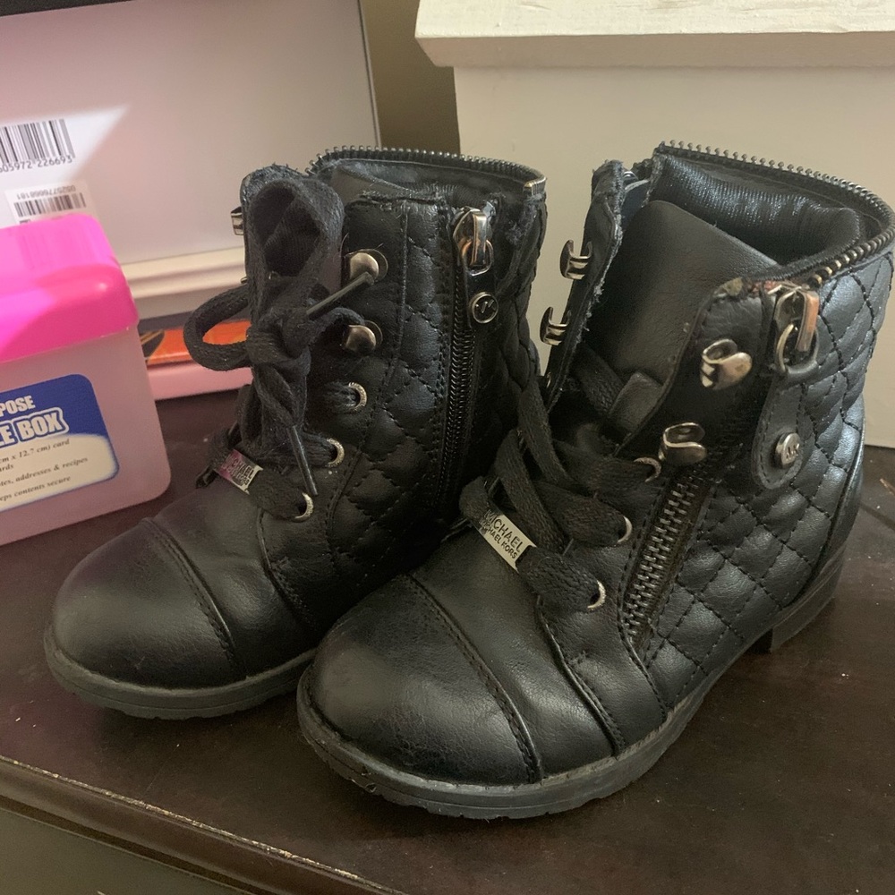 Michael kors boots